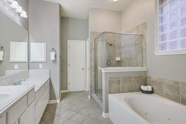 1512 Lake Forest CV, Round Rock, TX 78665