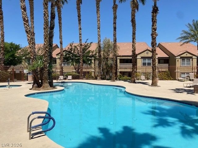 2300 East SILVERADO RANCH BL Boulevard 2026, Las Vegas, NV 89183