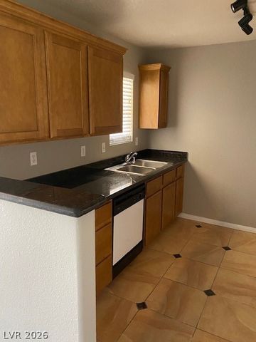 2300 East SILVERADO RANCH BL Boulevard 2026, Las Vegas, NV 89183