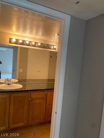 2300 East SILVERADO RANCH BL Boulevard 2026, Las Vegas, NV 89183
