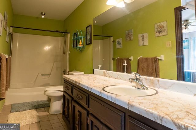 2911 Happy Hollow Drive SE, Conyers, GA 30094