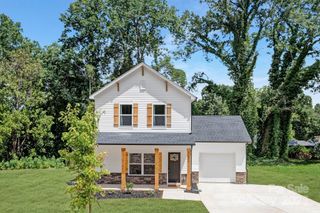 112 N Gould Avenue, Bessemer City, NC 28016