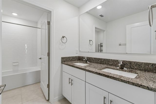 10072 BRANCHING SHIP TRACE, Wesley Chapel, FL 33545
