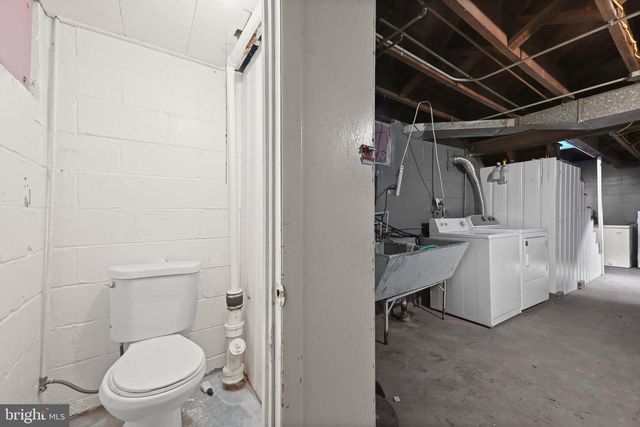 6201 CHINQUAPIN PKWY, Baltimore, MD 21239