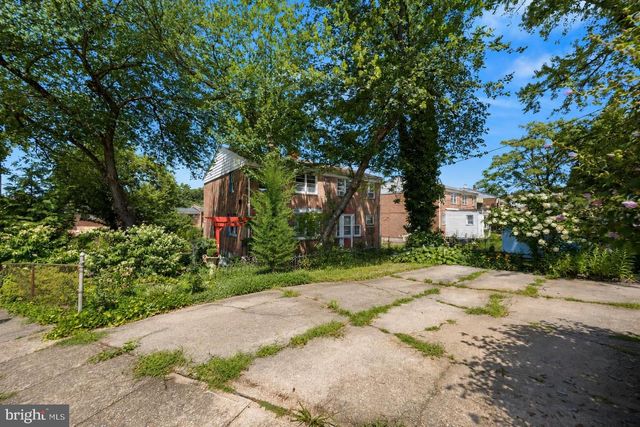 6201 CHINQUAPIN PKWY, Baltimore, MD 21239