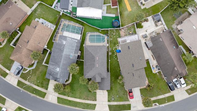 2613 Spring Hill Drive, Kissimmee, FL 34743