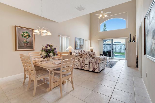 2613 Spring Hill Drive, Kissimmee, FL 34743