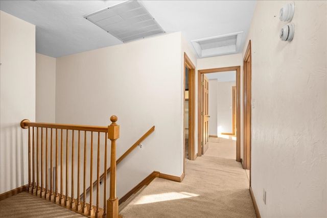 4 Garrison Ln, Southborough, MA 01772