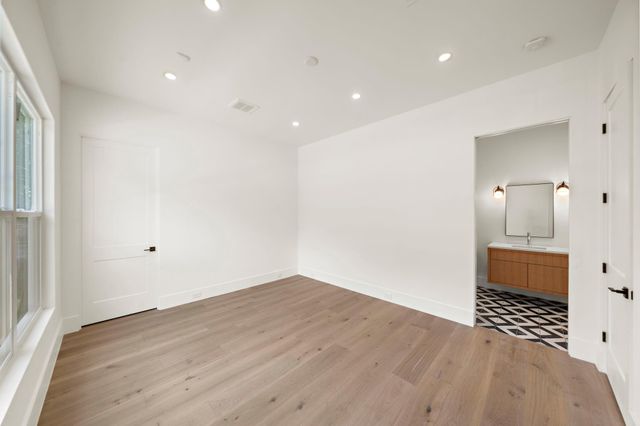 408 Pecore Street, Houston, TX 77009