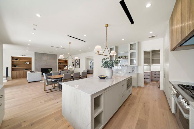 408 Pecore Street, Houston, TX 77009