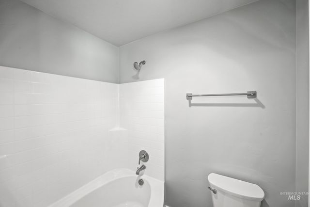 9428 W Cosmic St, Nampa, ID 83687
