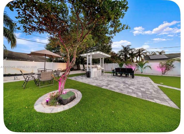 466 SW Prado Ave, Port St. Lucie, FL 34983