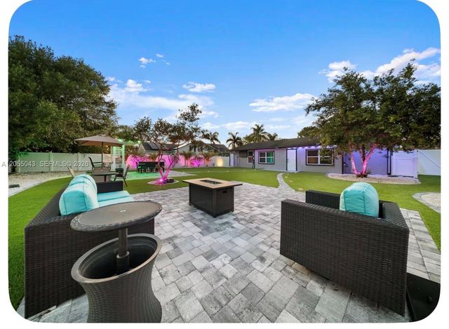 466 SW Prado Ave, Port St. Lucie, FL 34983