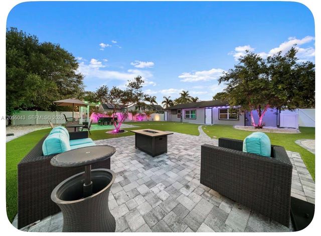 466 SW Prado Ave, Port St. Lucie, FL 34983