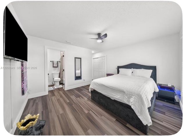 466 SW Prado Ave, Port St. Lucie, FL 34983