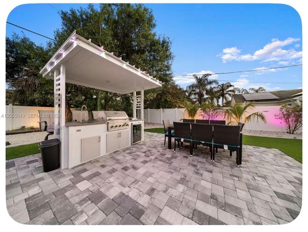 466 SW Prado Ave, Port St. Lucie, FL 34983