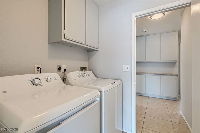 7698 Barbican Court, Las Vegas, NV 89147