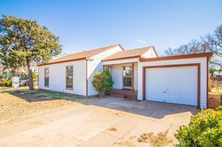 604 E Reppto Street, Brownfield, TX 79316