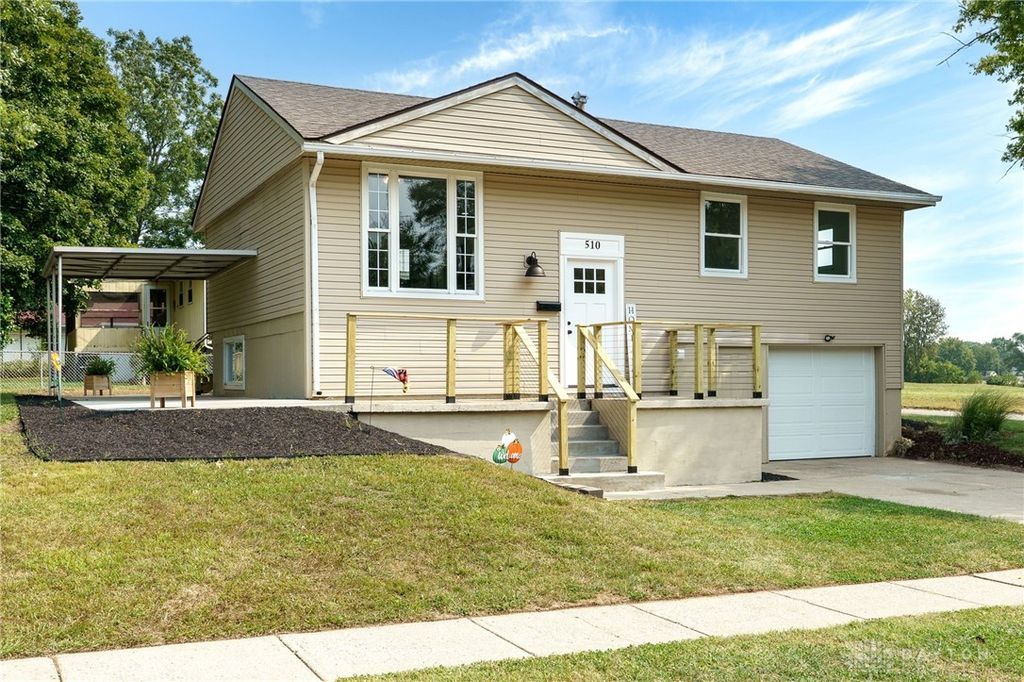 510 Bowser Drive, New Carlisle, OH 45344