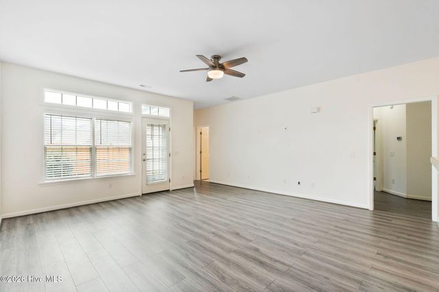 1009 Avenshire Circle, Wilmington, NC 28412