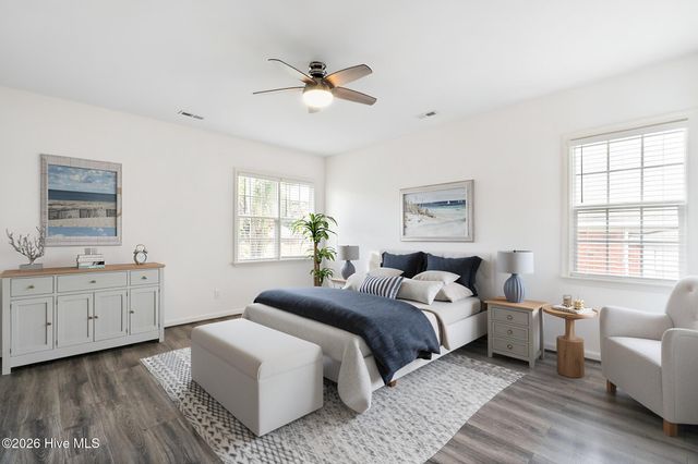 1009 Avenshire Circle, Wilmington, NC 28412