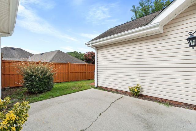 1009 Avenshire Circle, Wilmington, NC 28412
