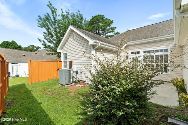 1009 Avenshire Circle, Wilmington, NC 28412