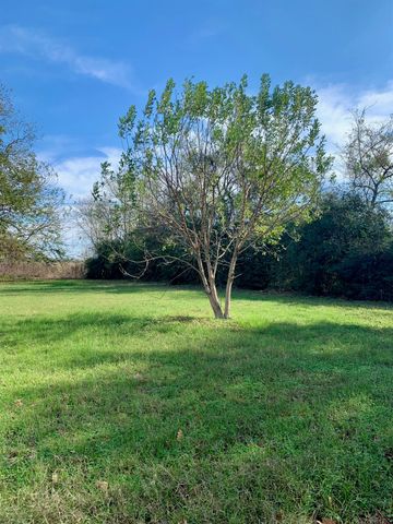 6504 Fm 1370 Road, Washington, TX 77880