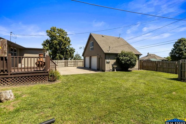 7727 Main Street, Ralston, NE 68127