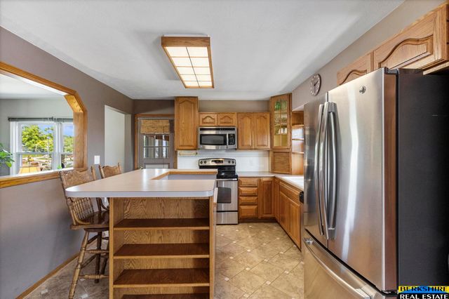 7727 Main Street, Ralston, NE 68127