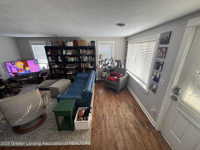 510 Sawyer Road, Lansing, MI 48911