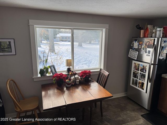 510 Sawyer Road, Lansing, MI 48911