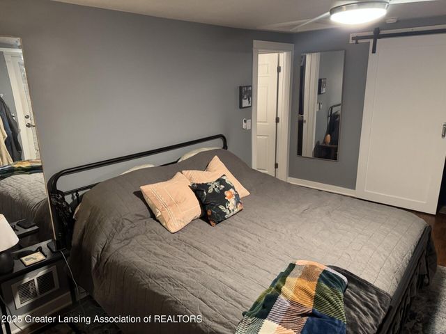 510 Sawyer Road, Lansing, MI 48911