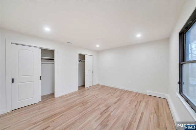 468 Morse Avenue, Ridgefield, NJ 07657