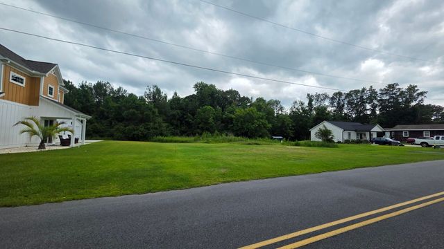3235 New Rd., Conway, SC 29527