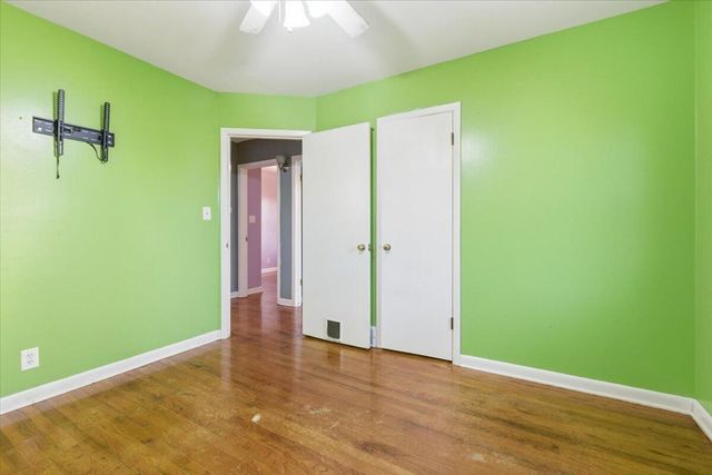 2308 S 10TH Street, Council Bluffs, IA 51501