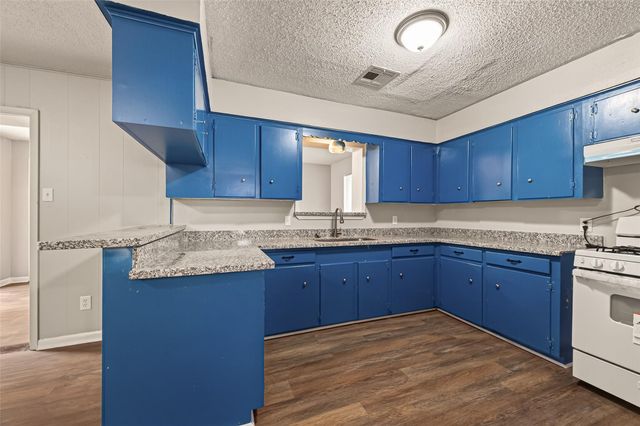 3815 Love Street, Houston, TX 77026