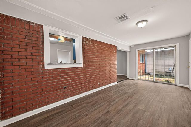 3815 Love Street, Houston, TX 77026