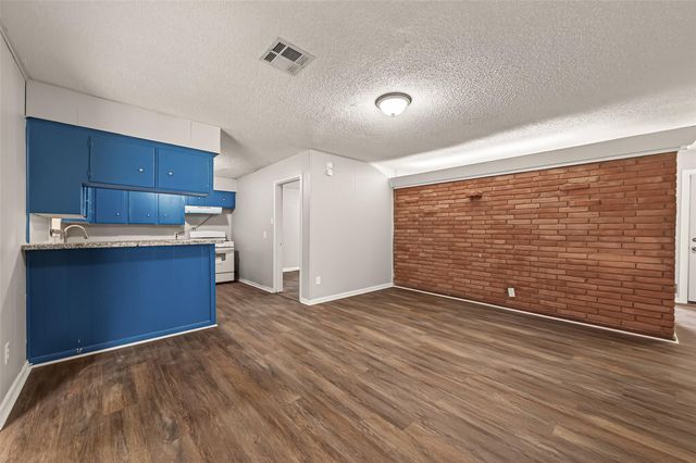 3815 Love Street, Houston, TX 77026