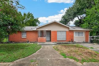 3815 Love Street, Houston, TX 77026