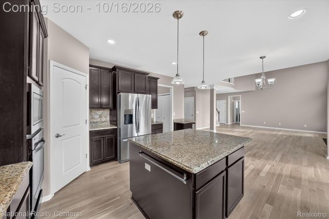 52347 Ferndale Drive, Lyon Charter Township, MI 48167