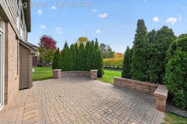 52347 Ferndale Drive, Lyon Charter Township, MI 48167