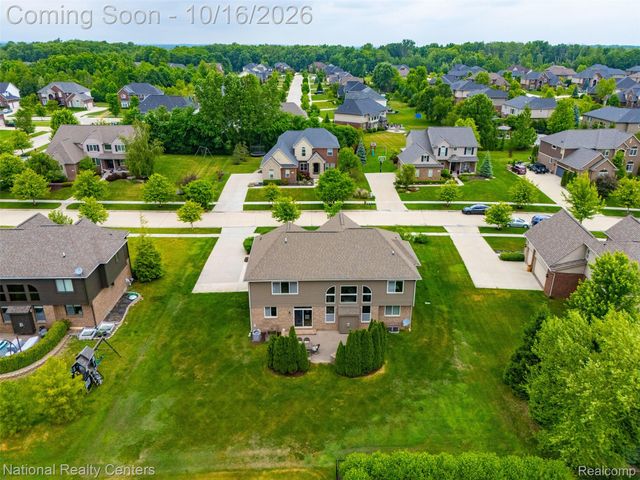 52347 Ferndale Drive, Lyon Charter Township, MI 48167