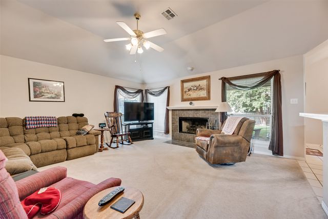 8125 Salt River Road, Fort Worth, TX 76137