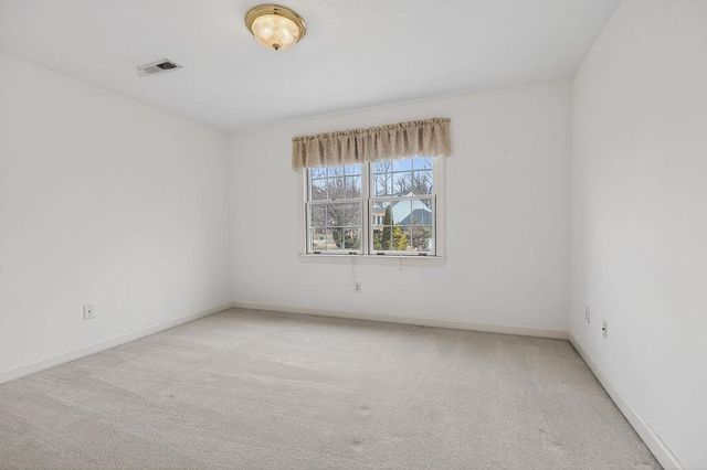 104 PELHAM WOODS CIR, Waynesboro, VA 22980