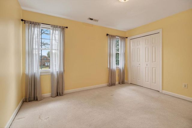 104 PELHAM WOODS CIR, Waynesboro, VA 22980