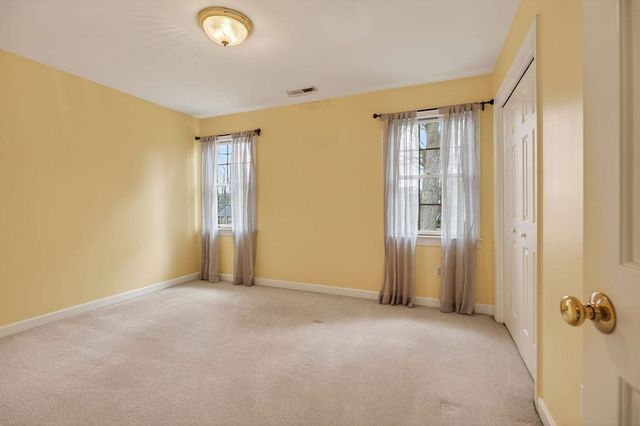 104 PELHAM WOODS CIR, Waynesboro, VA 22980