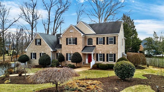 104 PELHAM WOODS CIR, Waynesboro, VA 22980