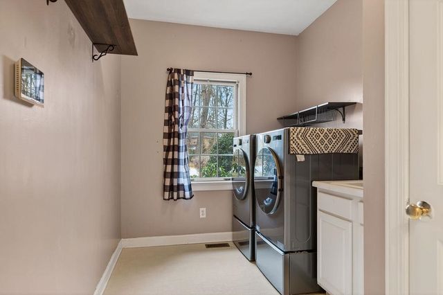 104 PELHAM WOODS CIR, Waynesboro, VA 22980