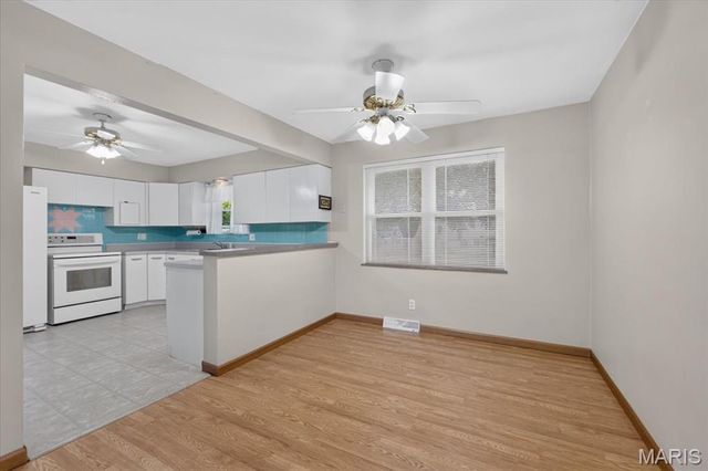 305 W Lincoln Avenue, Caseyville, IL 62232